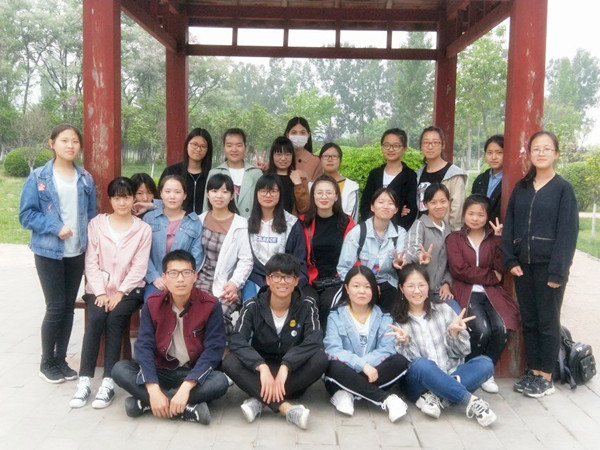 主题团日护理1701_副本.jpg 主题团日护理1701_副本.jpg